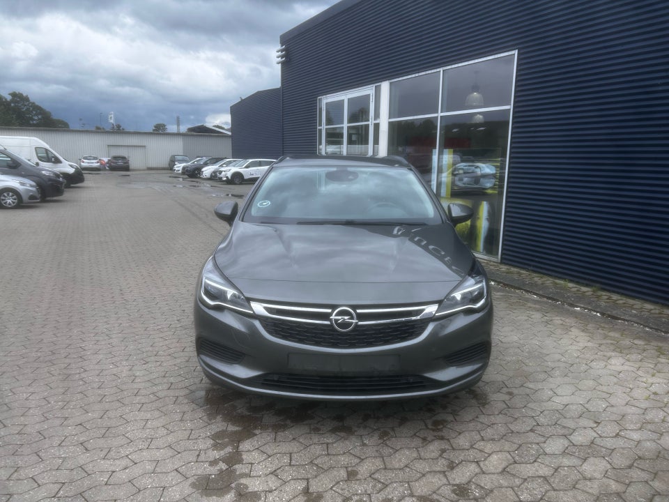 Opel Astra 2,0 16V Sport 5d