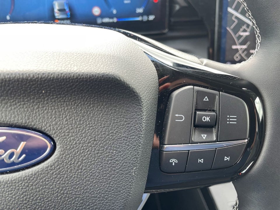 Ford Puma 1,0 EcoBoost mHEV Titanium DCT 5d