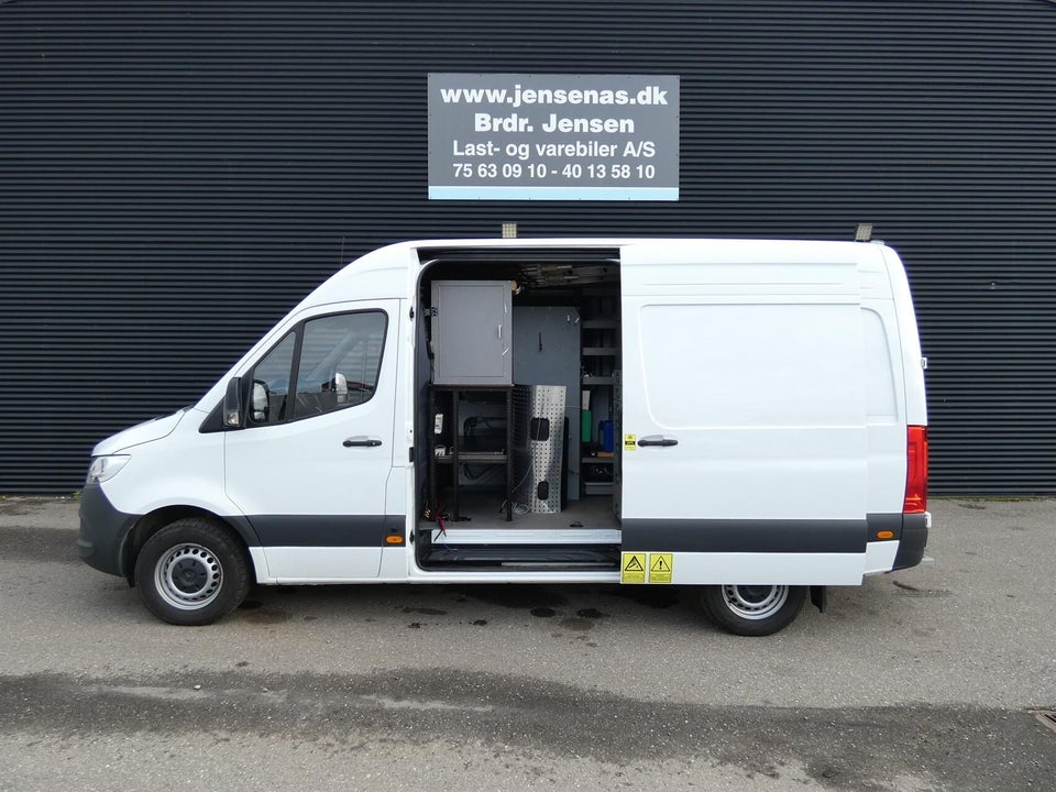 Mercedes Sprinter 317 2,0 CDi A2 Kassevogn aut. RWD