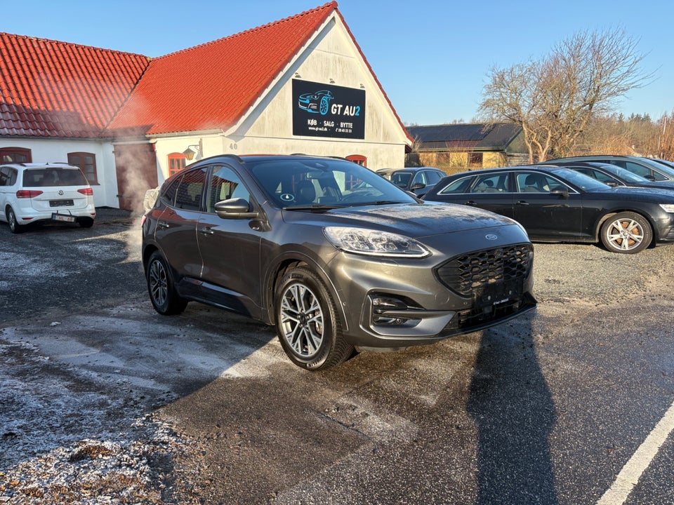 Ford Kuga 2,5 PHEV ST-Line X CVT 5d