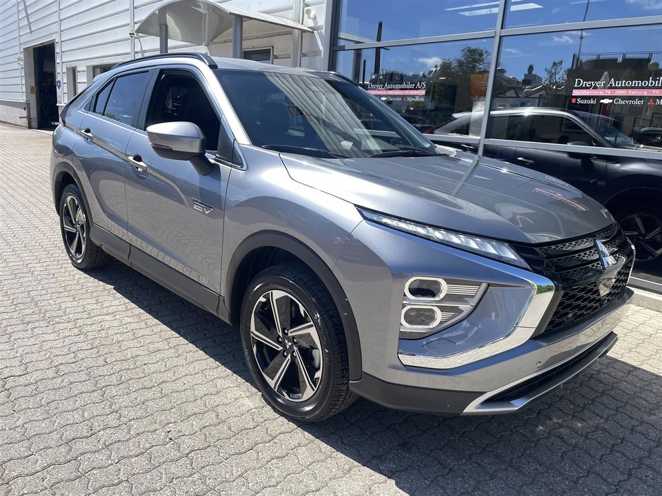 Mitsubishi Eclipse Cross 2,4 PHEV Nordic CVT 4WD 5d