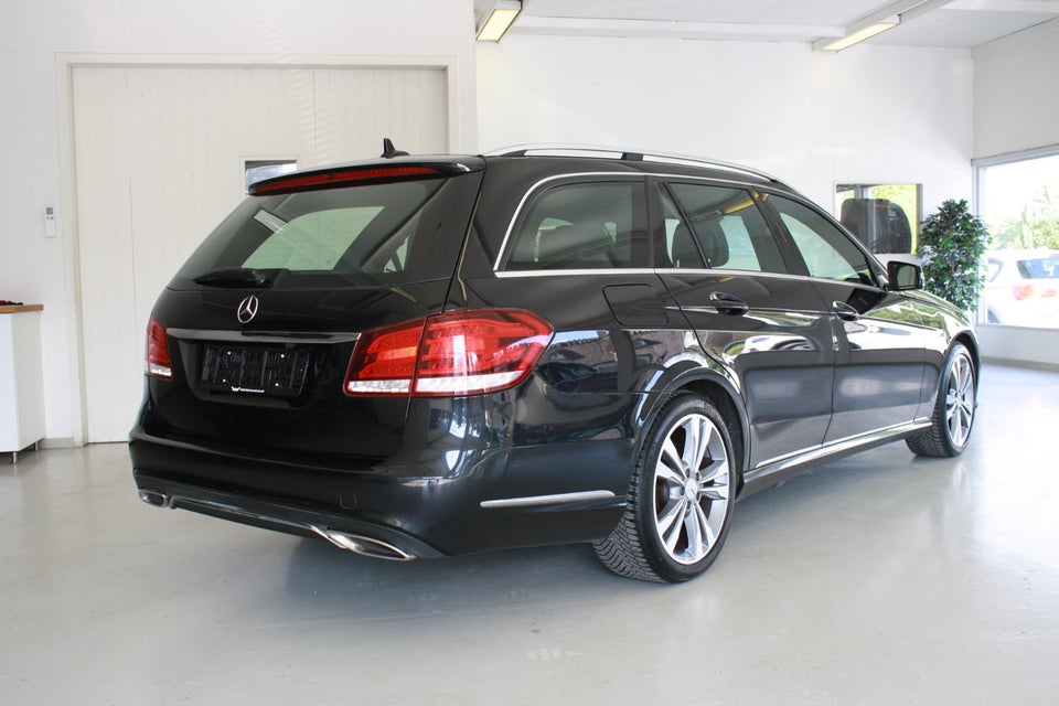 Mercedes E220 2,2 CDi stc. aut. BE 5d