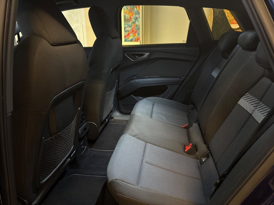 Audi Q4 e-tron 40 Advanced 5d