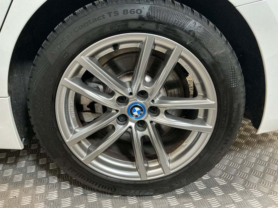 BMW 330e 2,0 Touring M-Sport aut. 5d