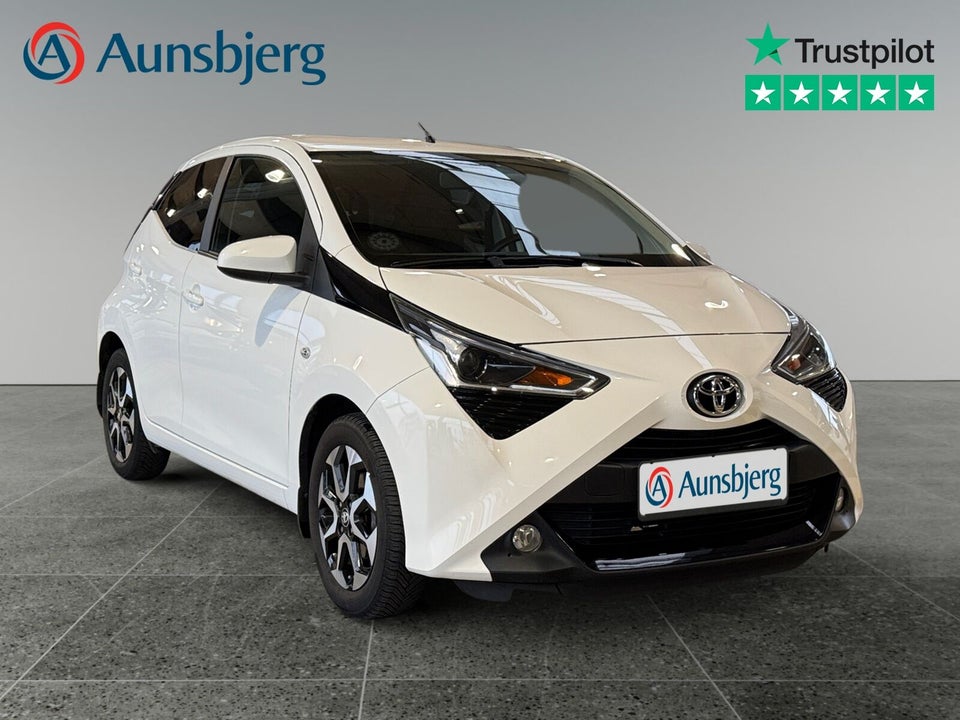 Toyota Aygo 1,0 VVT-i x-press 5d