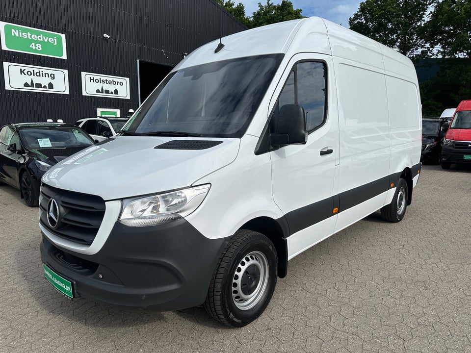 Mercedes Sprinter 317 2,0 CDi A2 Kassevogn aut. RWD