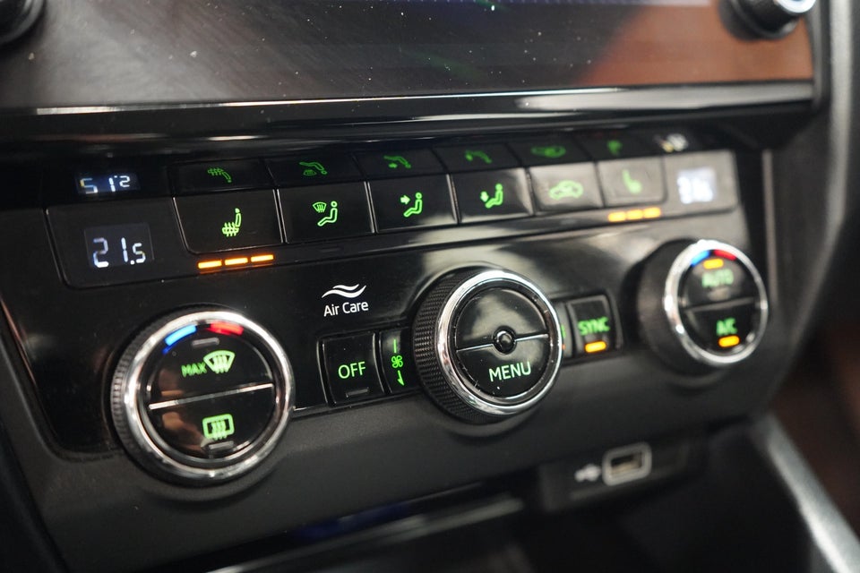 Skoda Octavia 2,0 TDi 150 Ambition Combi DSG 5d