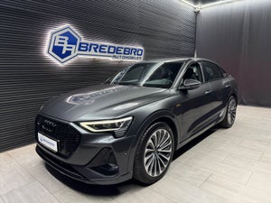 Audi e-tron, modelår 2023, 21,000 km