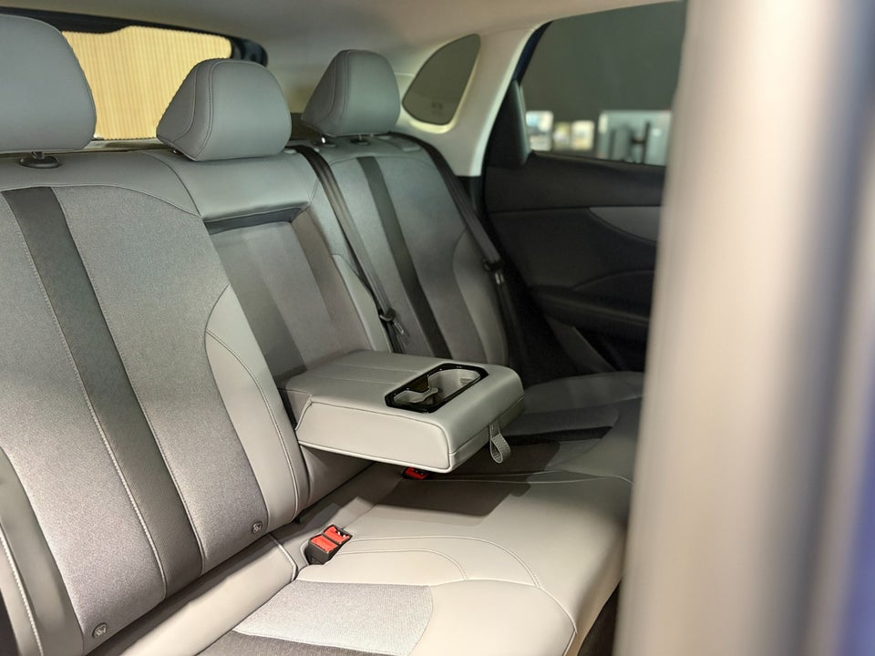 MG MGS5 64 Luxury 5d