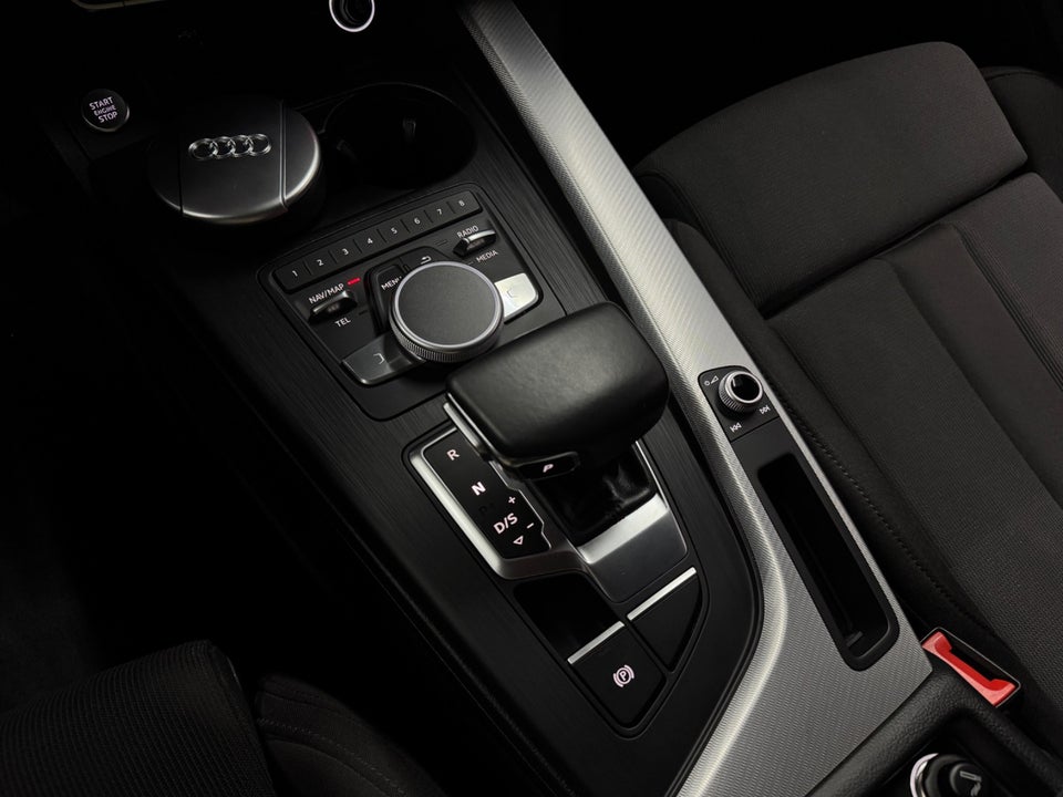 Audi A4 40 TDi S-line Avant S-tr. 5d