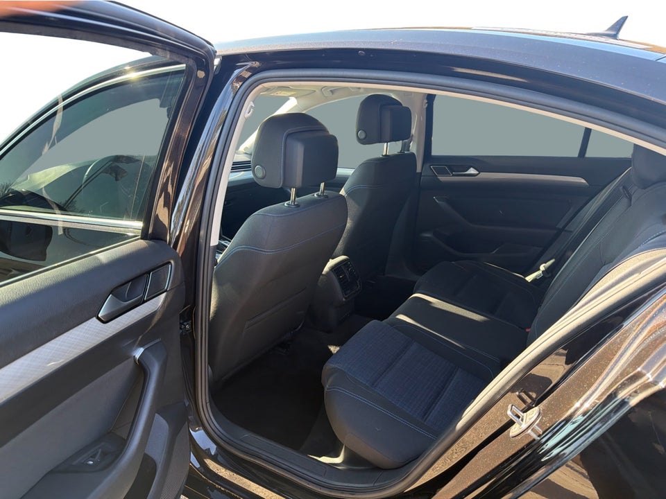 VW Passat 1,4 GTE DSG 4d