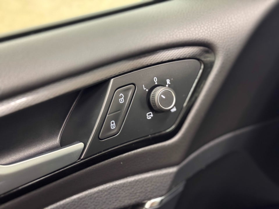 VW Golf VII 1,4 GTE DSG 5d