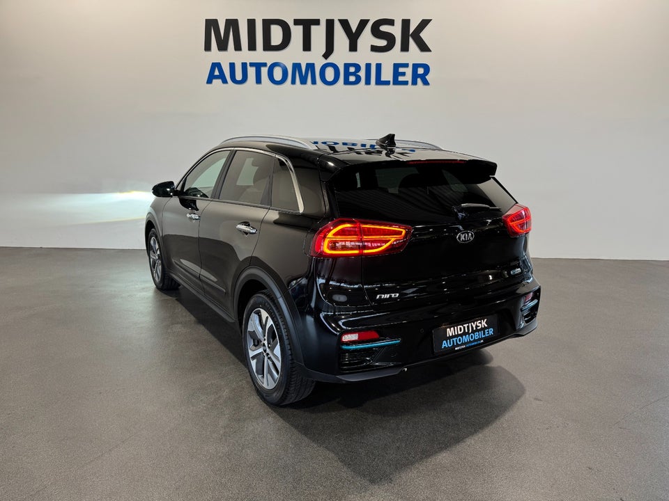 Kia e-Niro 64 Premium 5d