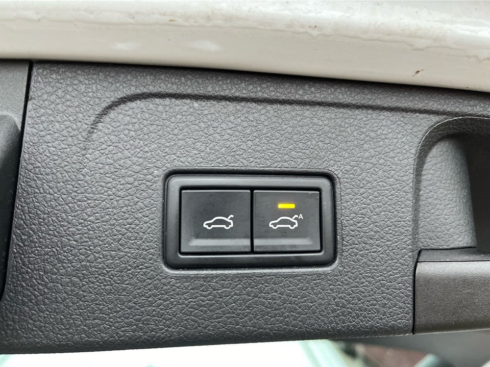 VW Passat 1,4 GTE DSG 4d