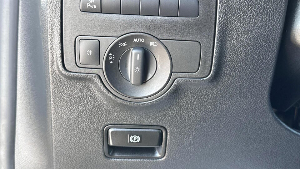 Mercedes Vito 114 2,0 CDi Kassevogn aut. L RWD