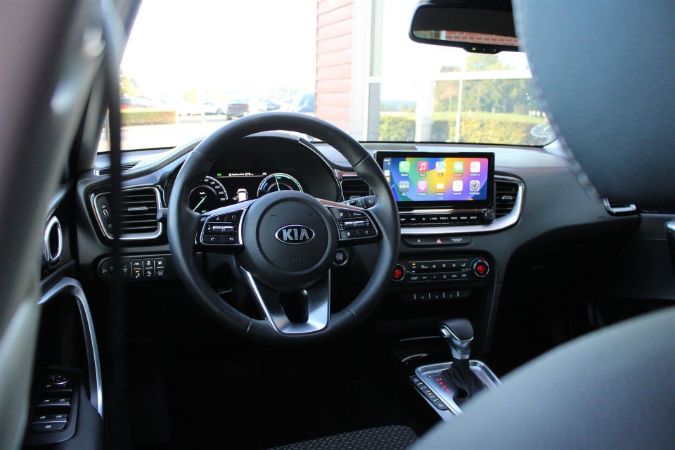 Kia Ceed 1,6 PHEV Upgrade Intro SW DCT 5d