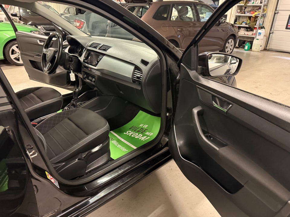 Skoda Fabia 1,0 TSi 110 Ambition Combi DSG 5d