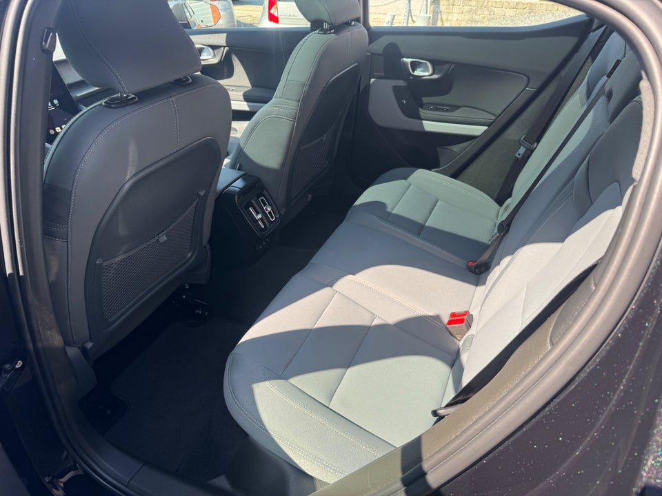 Polestar 2 Long Range AWD 5d