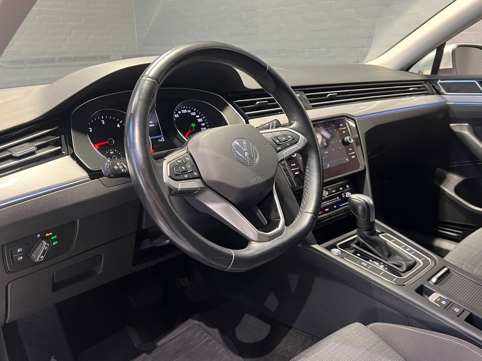 VW Passat 2,0 TDi 122 Business Variant DSG 5d