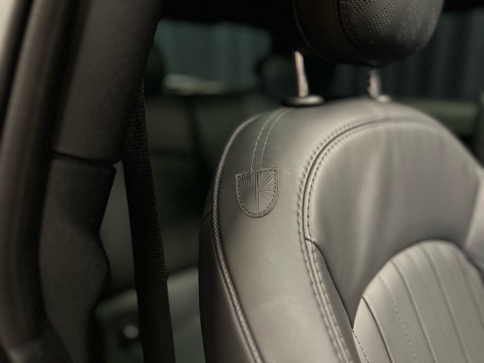 MINI Cooper SE Yours Trim 3d