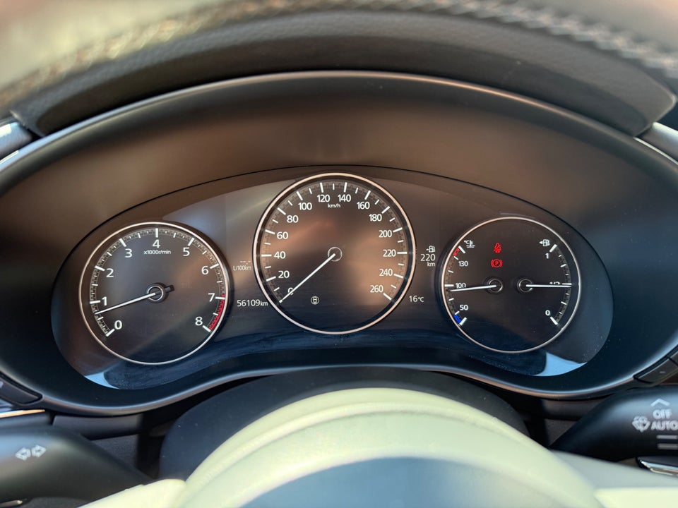 Mazda 3 2,0 e-SkyActiv-G 150 Sky 5d