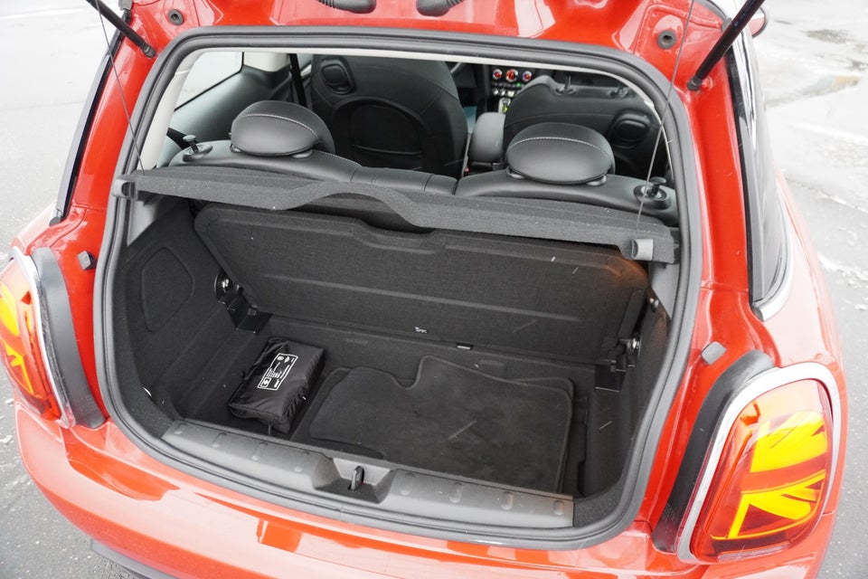 MINI Cooper SE Edition Premium Plus 3d