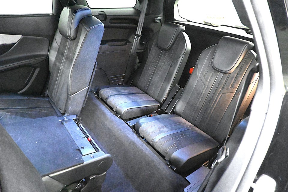 Peugeot 5008 1,6 PureTech 180 GT EAT8 7prs 5d