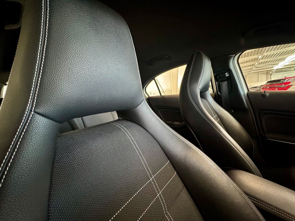 Mercedes A200 1,6 Urban 5d