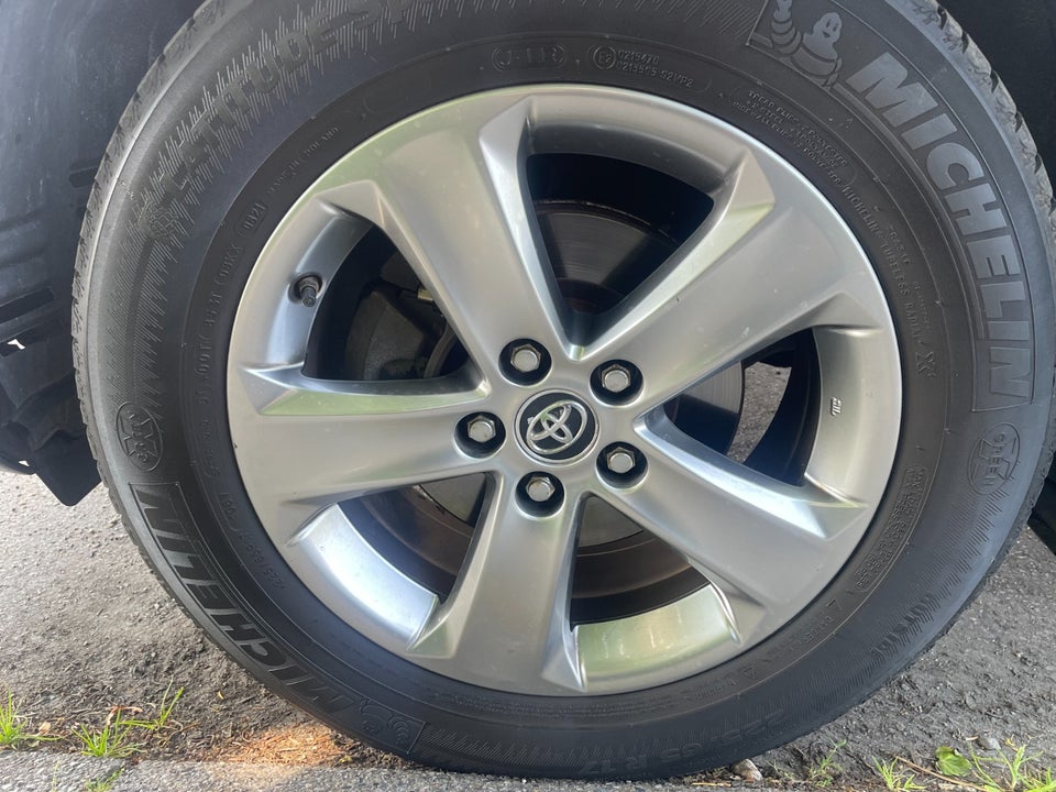 Toyota RAV4 2,0 D-4D T3 5d