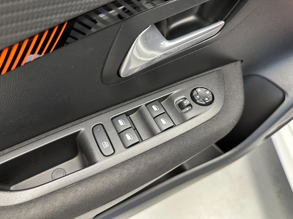 Peugeot 208 1,2 PureTech 75 Active Pack 5d