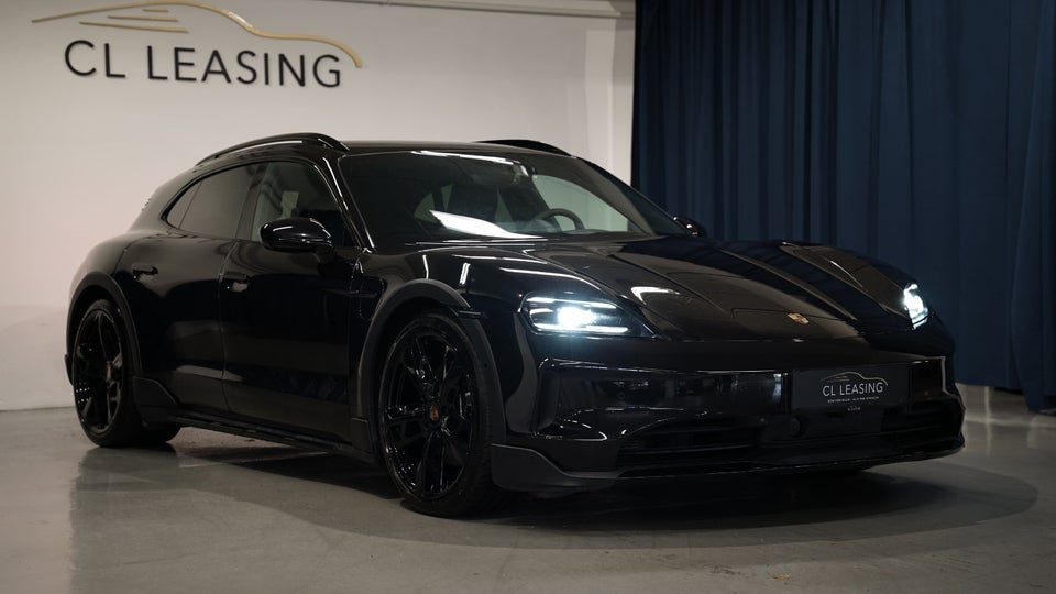 Porsche Taycan 4 Performance+ Cross Turismo 5d