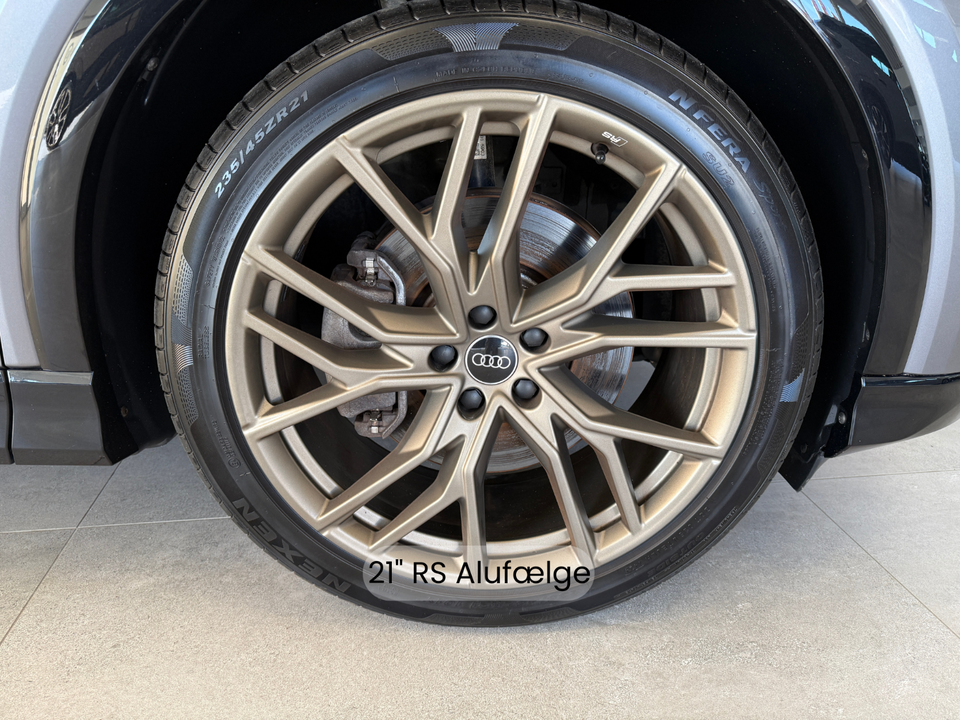 Audi Q4 e-tron 40 edition one 5d