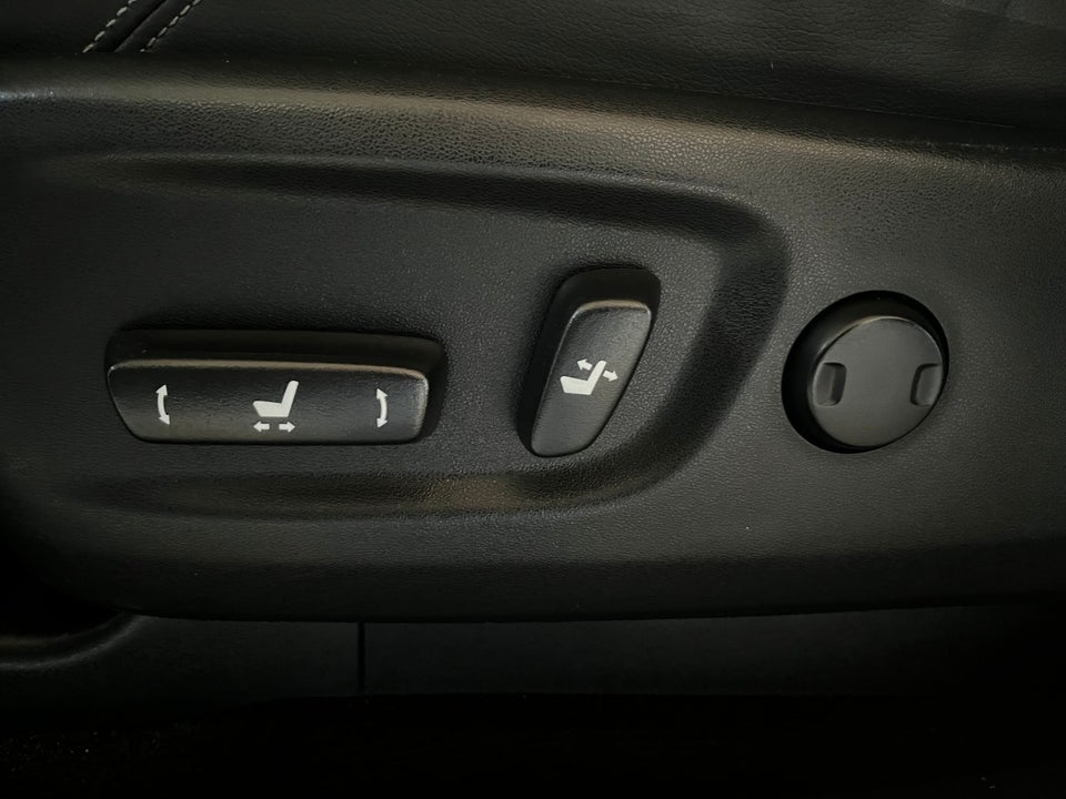 Toyota Land Cruiser 2,8 D-4D T4 aut. 7prs 5d