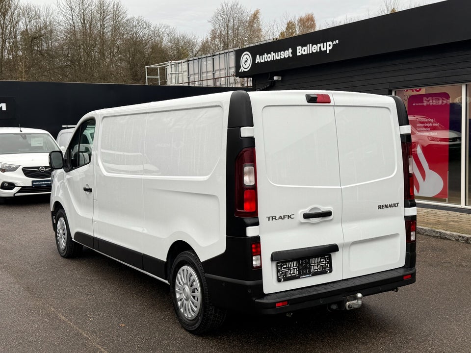 Renault Trafic 2,0 dCi 130 L2H1