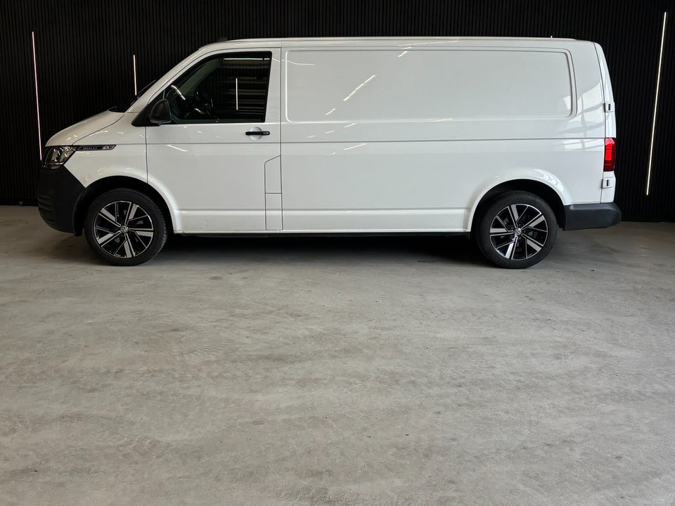 VW Transporter 2,0 TDi 150 Kassevogn DSG lang