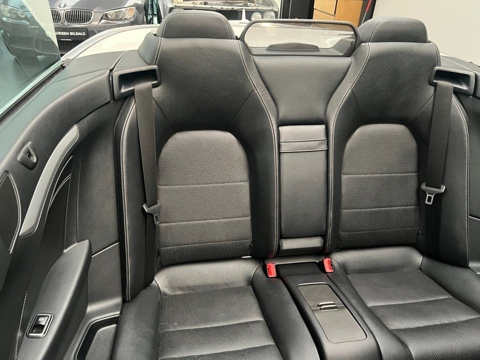 Mercedes E200 2,0 Cabriolet aut. 2d