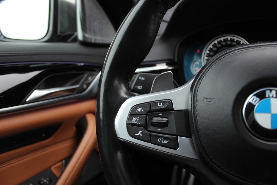 BMW M550i 4,4 xDrive aut. 4d