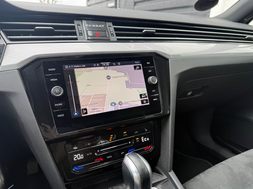 VW Passat 1,4 GTE High Variant DSG 5d