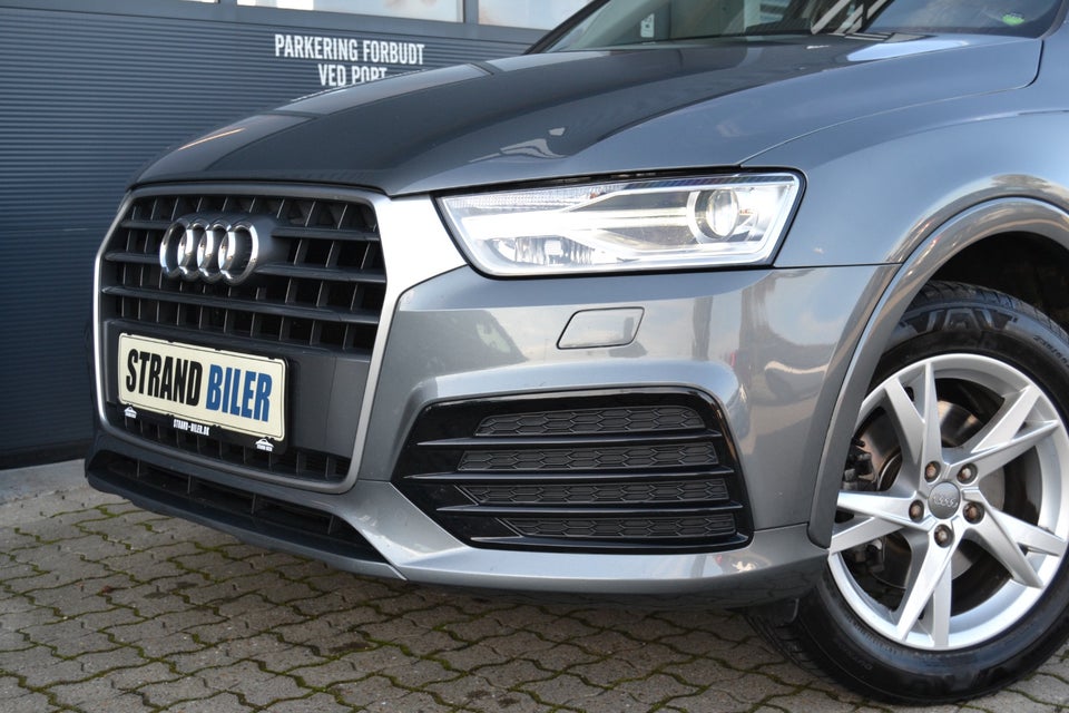 Audi Q3 1,4 TFSi 150 Limited S-tr. 5d