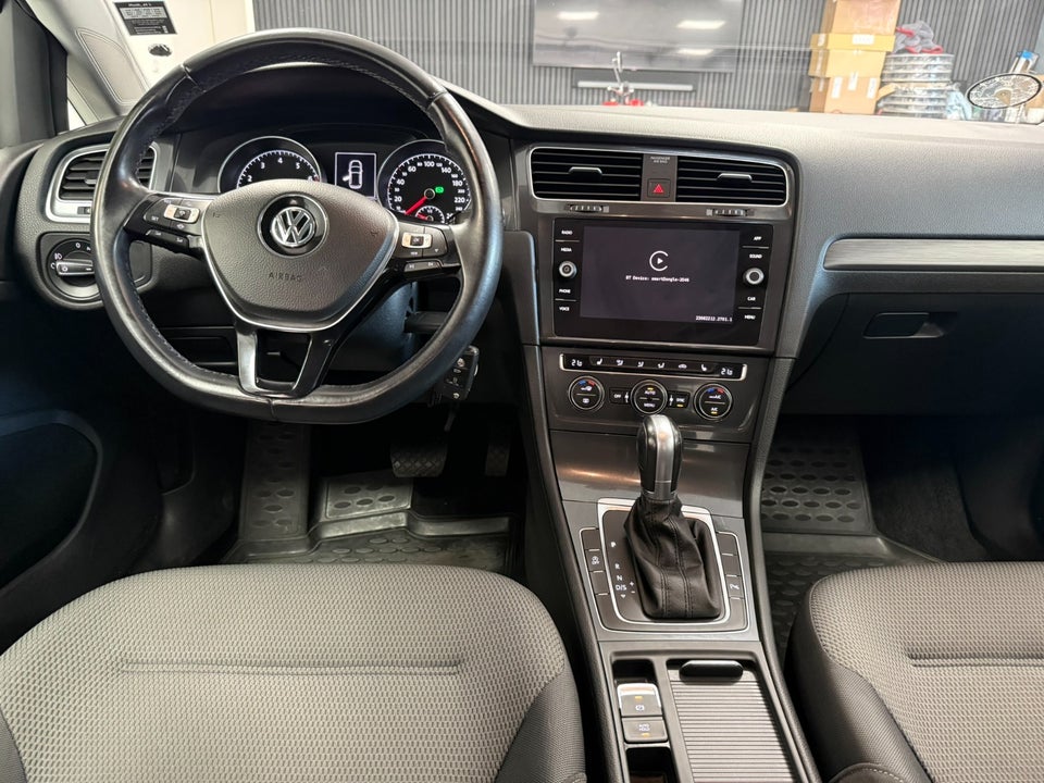 VW Golf VII 1,5 TSi 130 Comfortline Connect DSG 5d