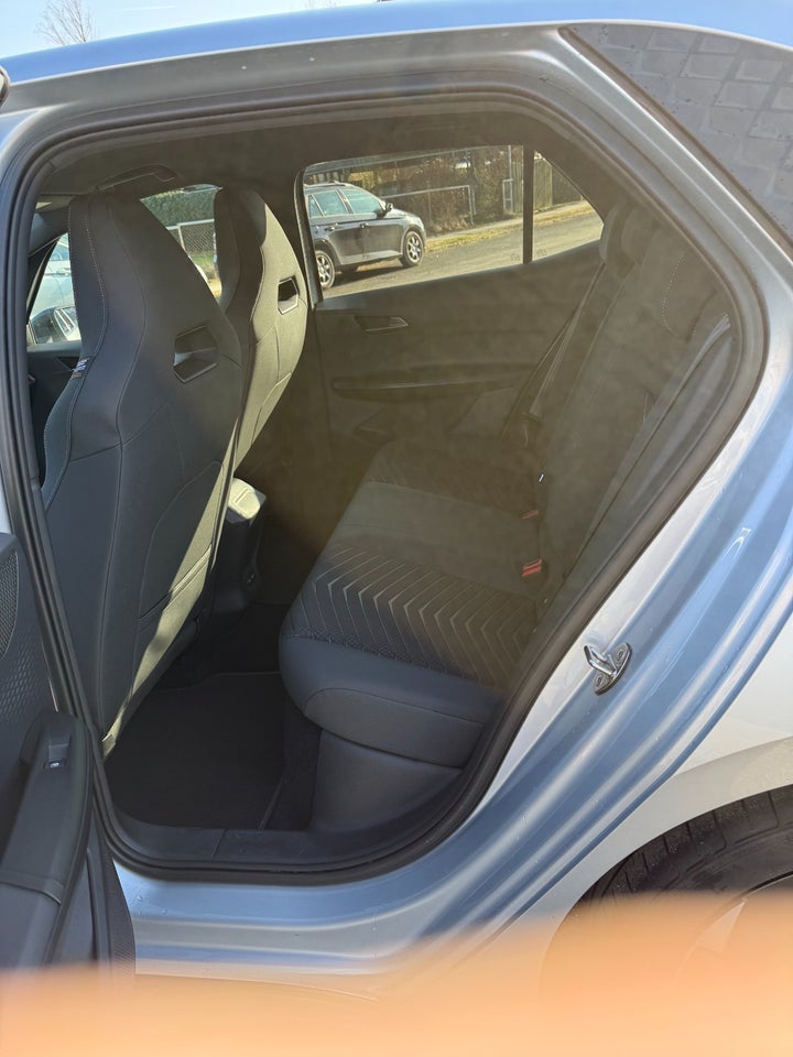 Cupra Born 77 e-Boost 5d