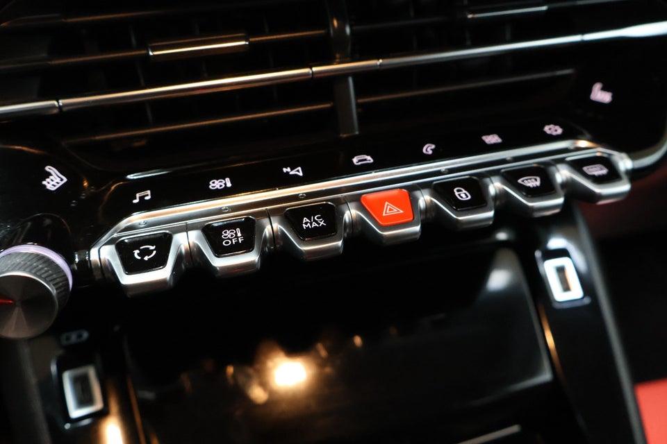 Peugeot 208 1,2 PureTech 100 Platin Sport 5d