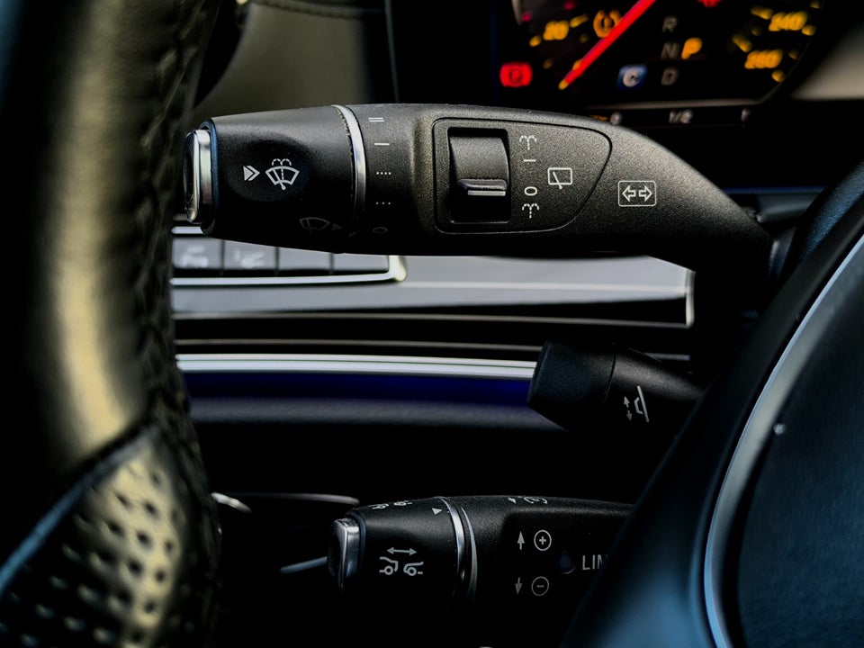 Mercedes E350 d 3,0 AMG Line stc. aut. 4Matic 5d