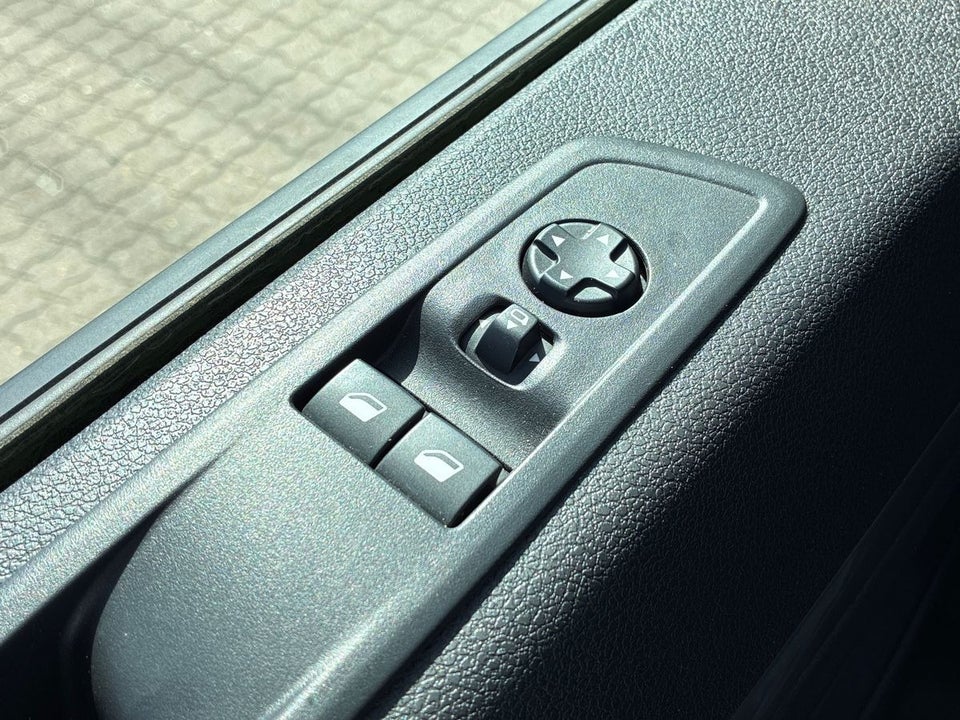 Peugeot Expert 2,0 BlueHDi 144 L3 Premium EAT8 Van
