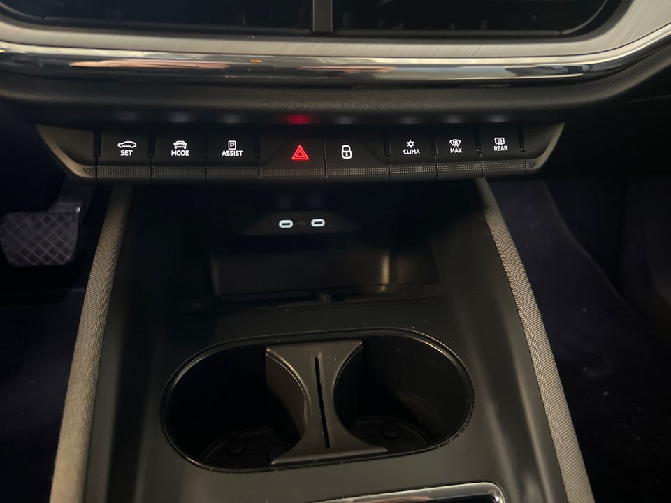 Skoda Enyaq 80 iV Loft 5d