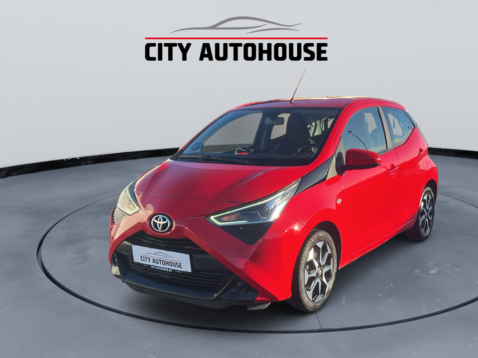 Toyota Aygo 1,0 VVT-i x-plore 5d