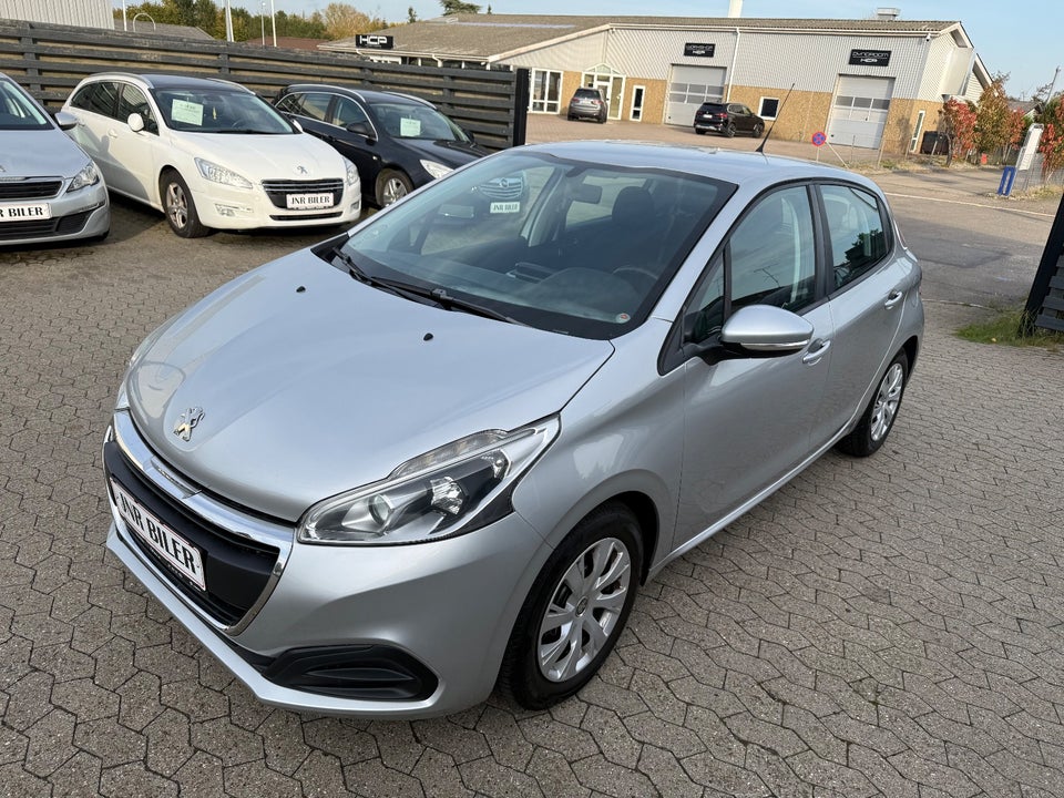 Peugeot 208 1,2 VTi 82 Active 5d
