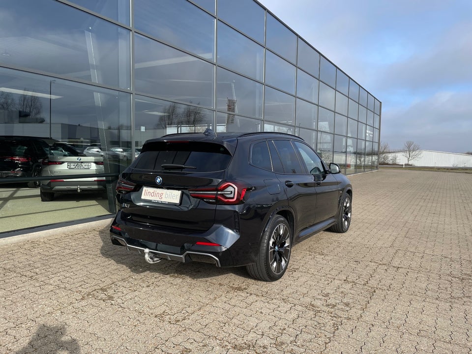 BMW iX3 Charged Plus M-Sport 5d