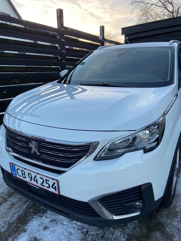 Peugeot 5008 1,2 PureTech 130 Access 7prs 5d