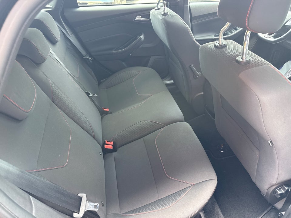 Ford Focus 1,0 SCTi 125 ST-Line+ 5d